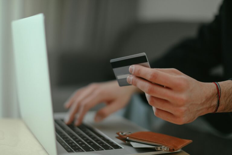 Secure, Fast, and Global: Banking Solutions Every eCommerce Site Needs